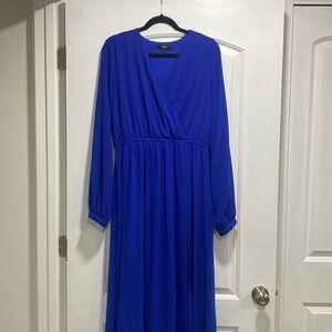 Lulu’s Formal Blue Floor-Length Gown